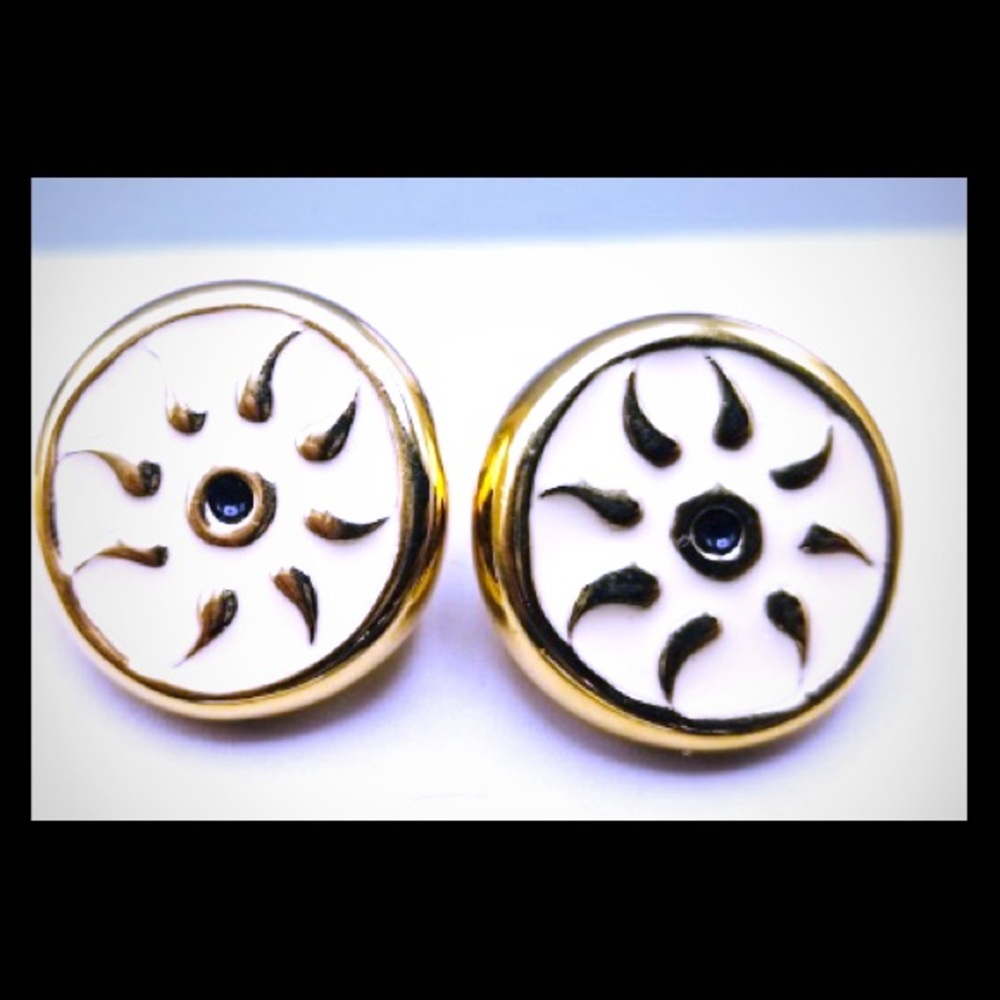 Givenchy sun design signed earrings